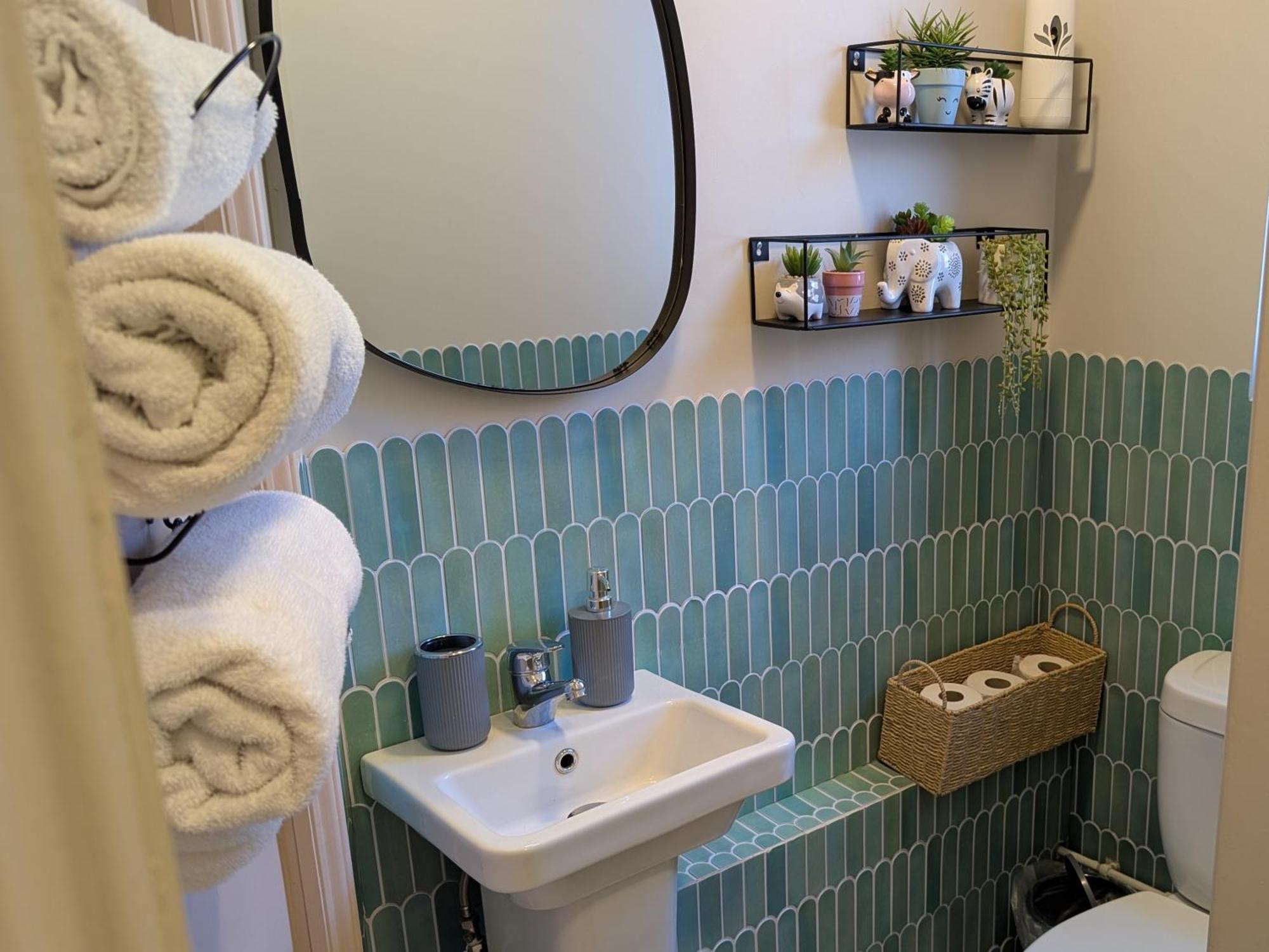 Peacehaven Retreat - 4 Minutes From The Beach! Pet Friendly! Weymouth Exterior foto